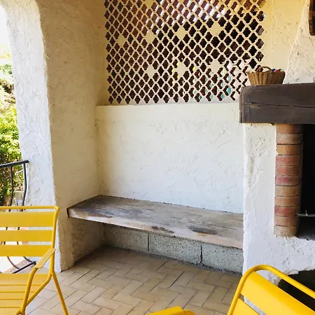 Casa Scaglione - Camara Giallu Couette-café